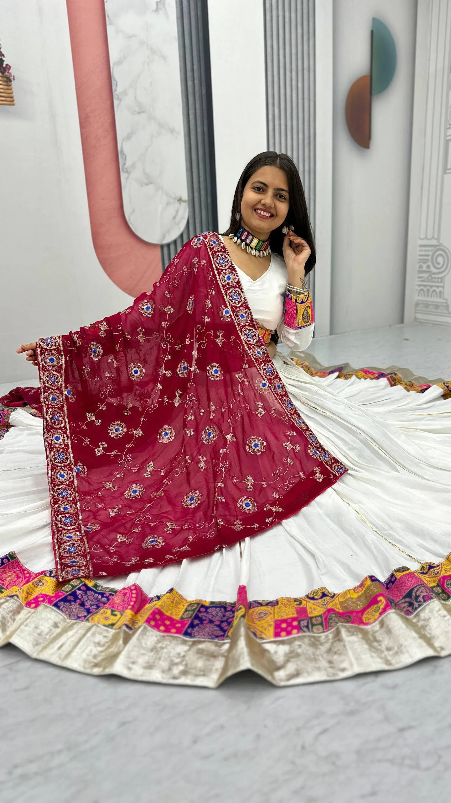 Zamkudi Closet 530213583 17898136443258258 8438264511614907044 n