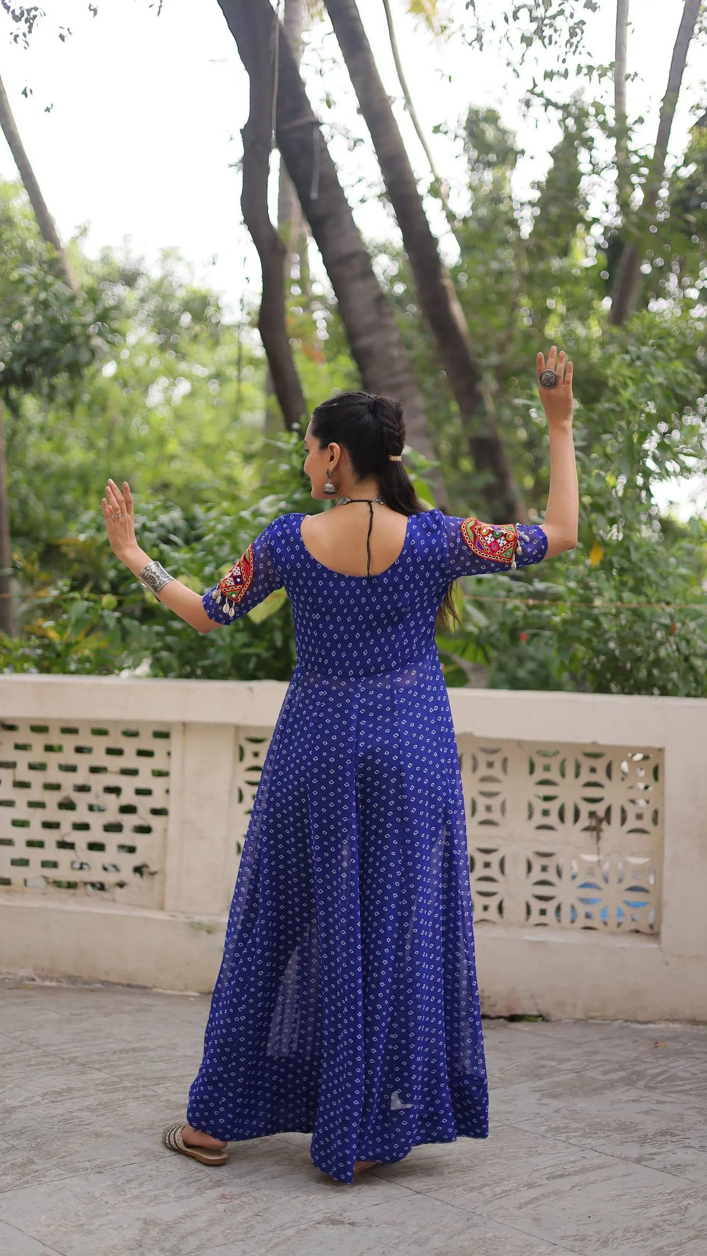 Zamkudi Closet 532272176 17898137769258258 5919786179549553658 n